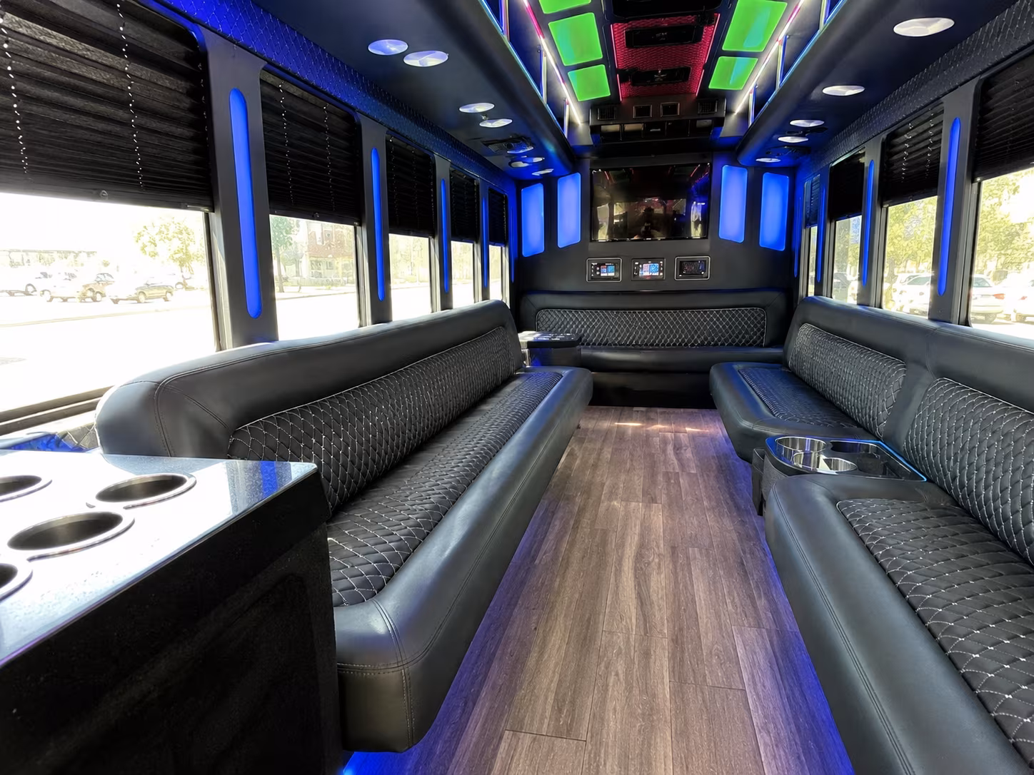 gilroy 15 passenger party bus inside