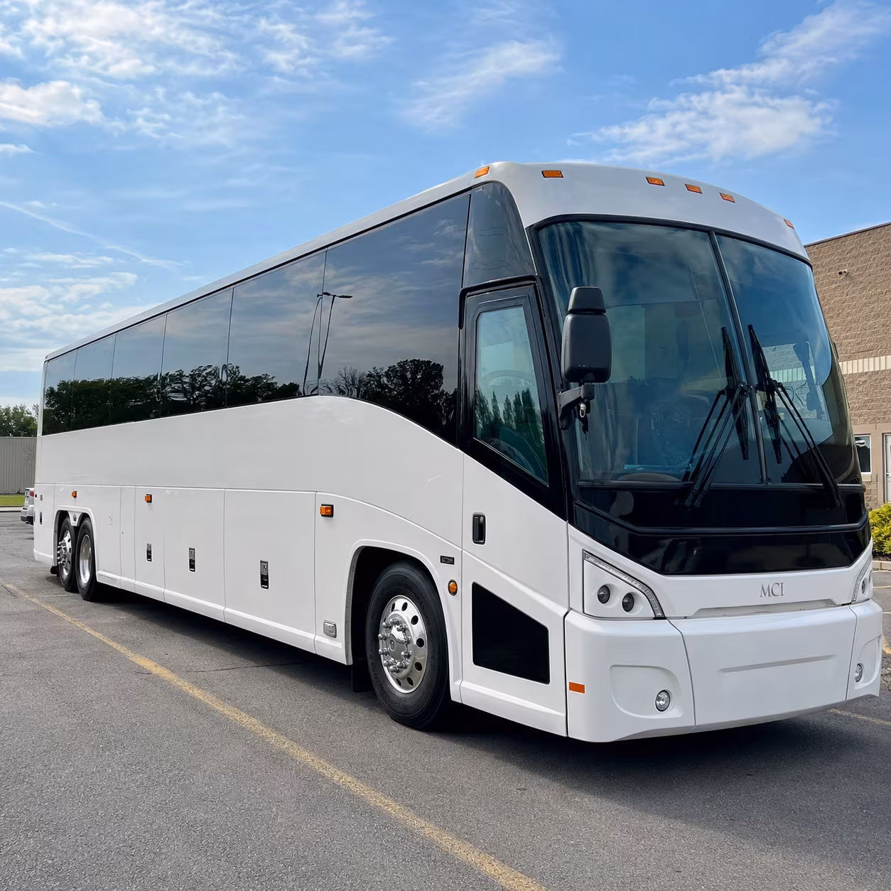 gilroy 56 passenger charter bus
