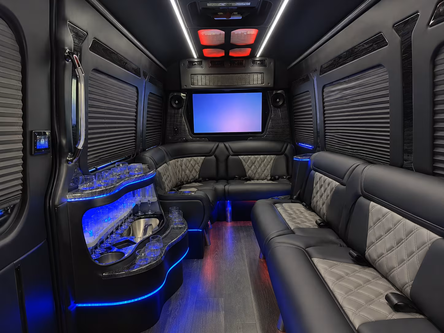 gilroy sprinter limousine inside