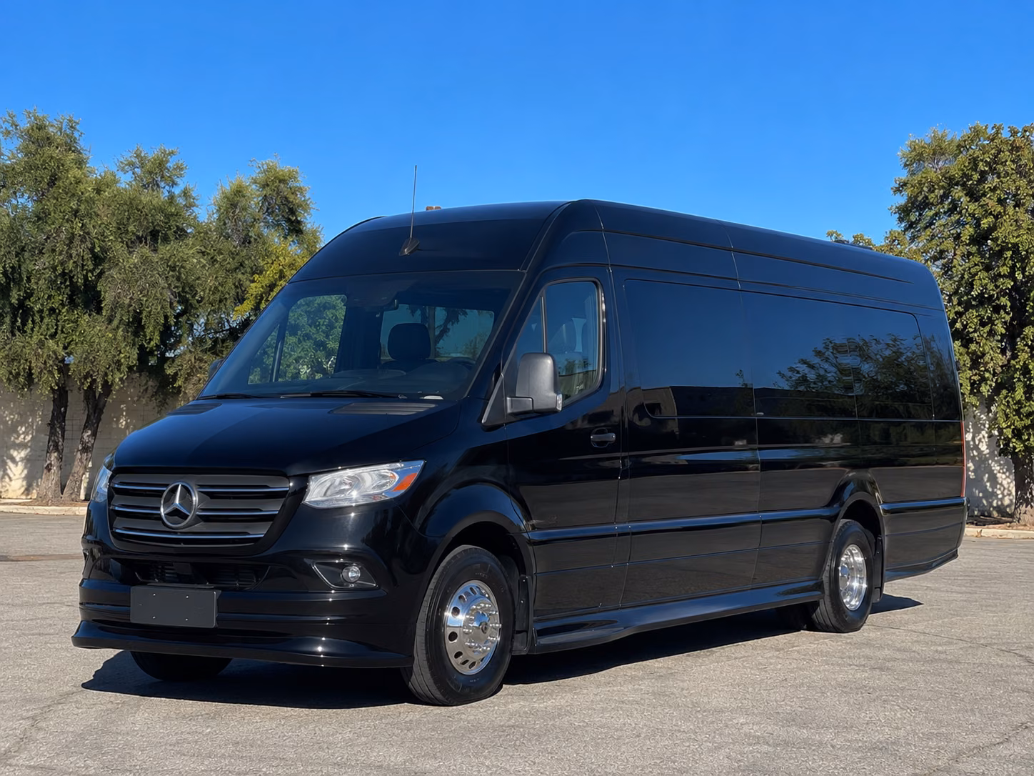 transportation serving gilroy and nearby cities
