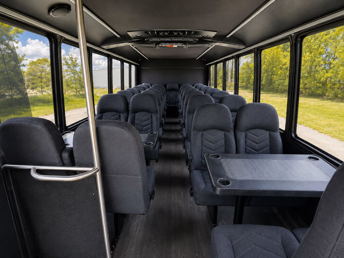 wedding guest shuttle buses between gilroy hotels and vineyard venues